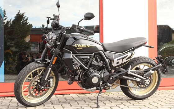 Gebrauchtmotorrad Ducati Scrambler Full Throttle - Bild 4