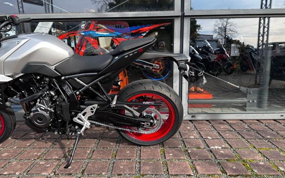 Neufahrzeug Suzuki GSX-8S - Bild 8