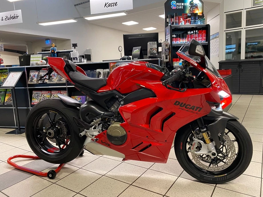 Angebot Ducati Panigale V4 Bild 1: Angebot Ducati Panigale V4
