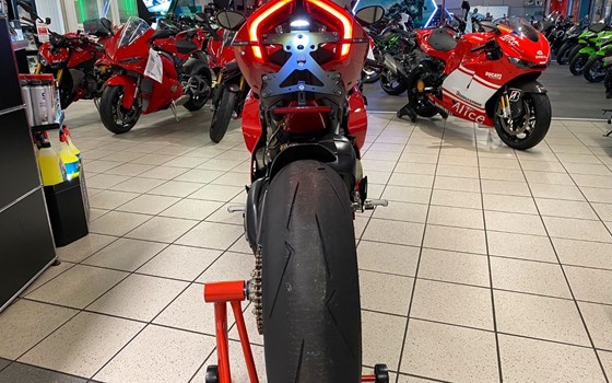 Gebrauchtmotorrad Ducati Panigale V4 - Bild 13