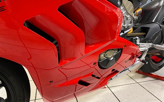 Gebrauchtmotorrad Ducati Panigale V4 - Bild 14