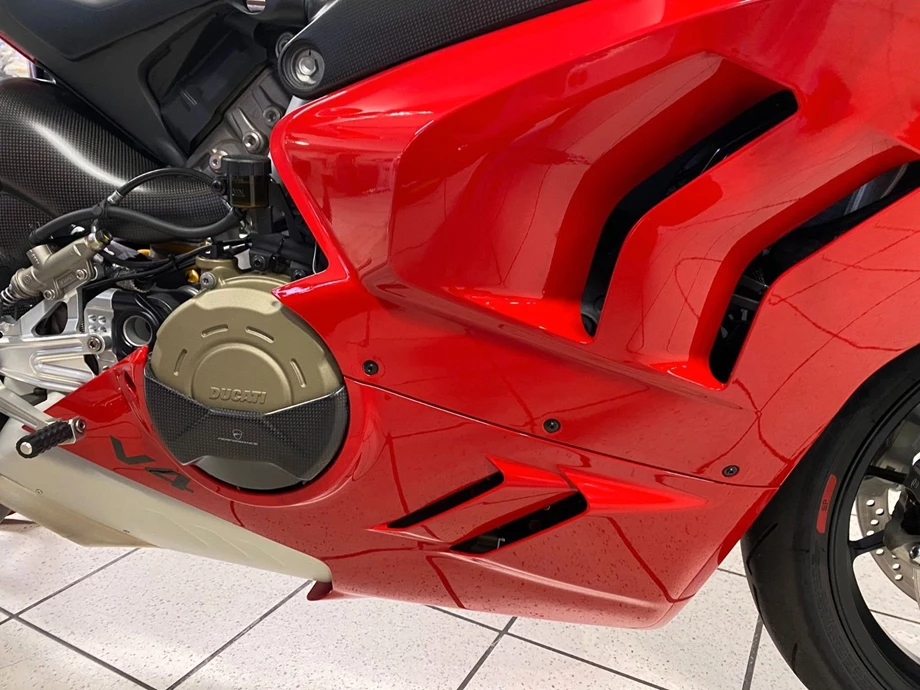 Angebot Ducati Panigale V4 Bild 15: Angebot Ducati Panigale V4