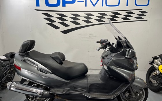 Gebrauchtmotorrad Suzuki Burgman 650 - Bild 10