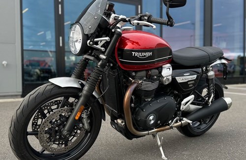 Gebrauchtmotorrad Triumph Speed Twin 1200