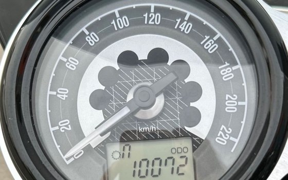 Gebrauchtmotorrad Triumph Speed Twin 1200 - Bild 6