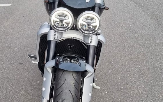 Gebrauchtmotorrad Triumph Rocket 3 R - Bild 3