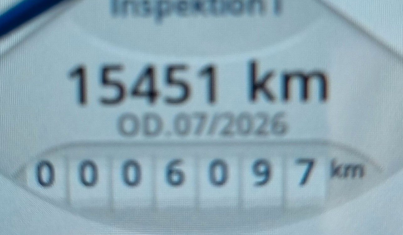 Zum Vergrößern bitte anklicken! Angebot Triumph Rocket 3 R