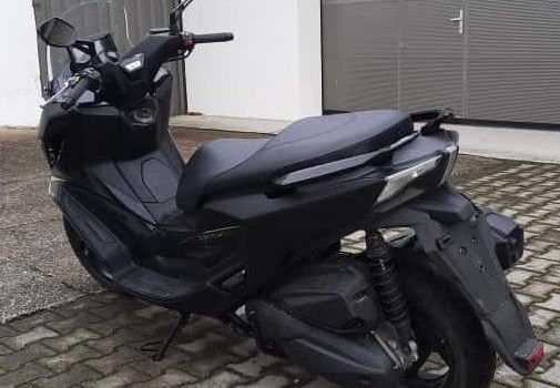 Gebrauchtmotorrad Kymco Downtown GT 350i TCS - Bild 6