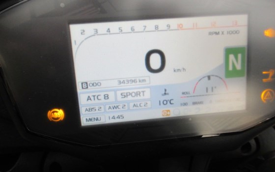 Gebrauchtmotorrad Aprilia Tuono V4 1100 Factory - Bild 10