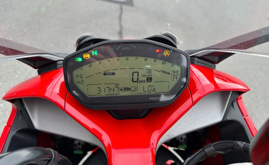 Angebot Ducati SuperSport S Bild 9: Angebot Ducati SuperSport S