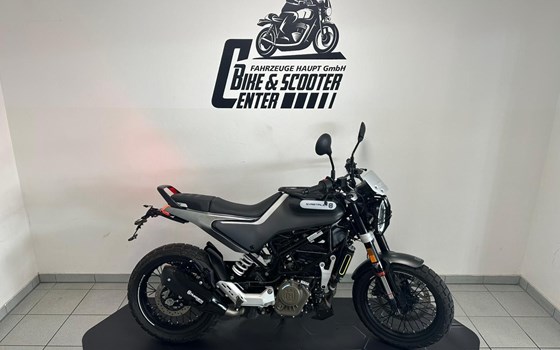 Gebrauchtmotorrad Husqvarna Svartpilen 125 - Bild 1