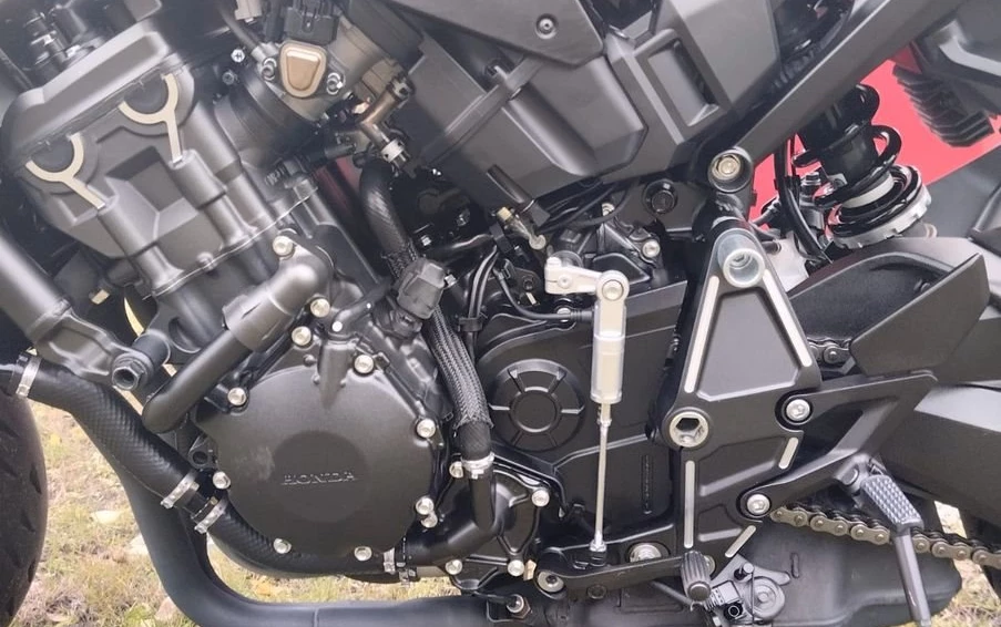 Angebot Honda CB1000R Black Edition Bild 18: Angebot Honda CB1000R Black Edition