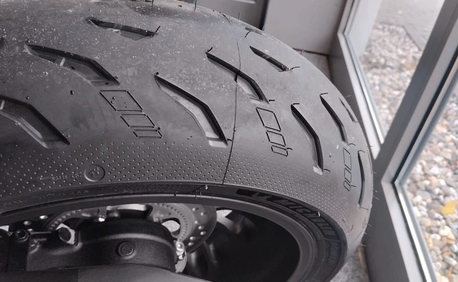 Angebot Honda CB1000R Black Edition Bild 21: Angebot Honda CB1000R Black Edition