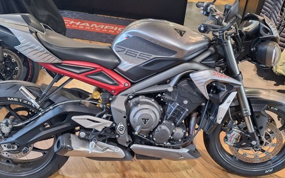 Gebrauchtmotorrad Triumph Street Triple RS - Bild 1