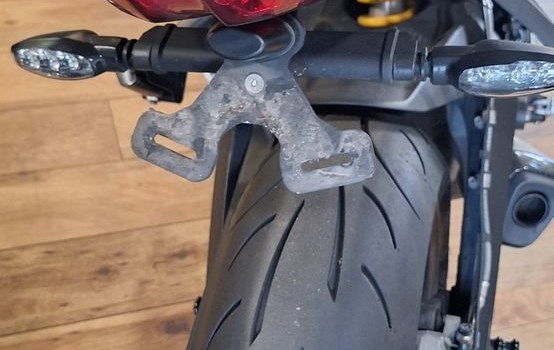 Gebrauchtmotorrad Triumph Street Triple RS - Bild 4