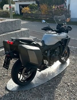 Gebrauchtmotorrad Yamaha Tracer 9 GT - Bild 3