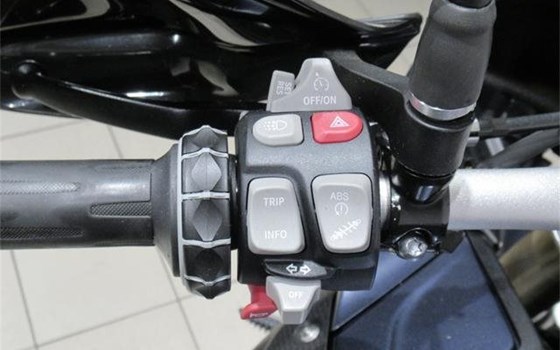 Gebrauchtmotorrad BMW S 1000 XR - Bild 7