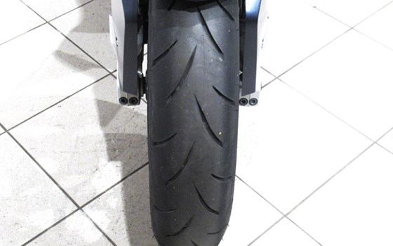 Gebrauchtmotorrad BMW S 1000 XR - Bild 9