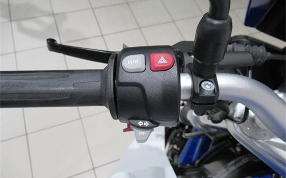 Gebrauchtmotorrad BMW F 800 R - Bild 10 Gebrauchtmotorrad BMW F 800 R - Bild 10