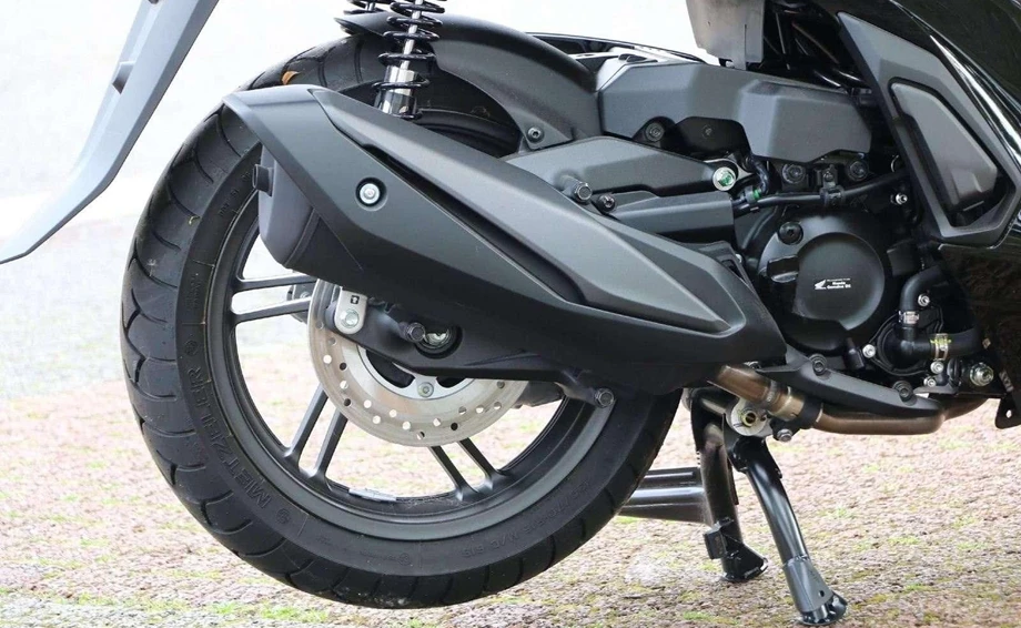 Angebot Honda SH350i Bild 5: Angebot Honda SH350i