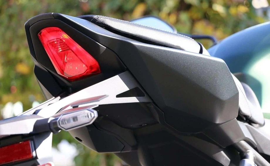 Angebot Honda CB650R Bild 6: Angebot Honda CB650R