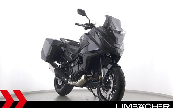 Gebrauchtmotorrad Honda NT1100 - Bild 2