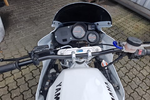 Motorräder unter 2000 Euro