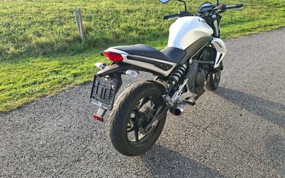 Gebrauchtmotorrad Kawasaki ER-6n - Bild 8