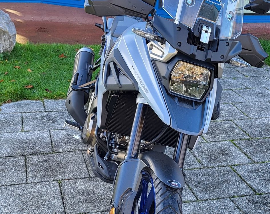 Zum Vergrößern bitte anklicken! Angebot Suzuki V-Strom 1050