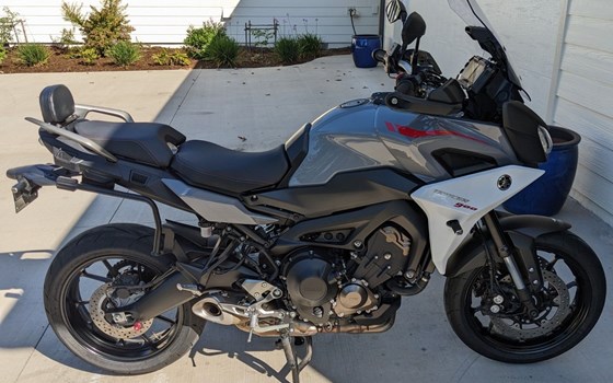 Gebrauchtmotorrad Yamaha Tracer 900 - Bild 2 Gebrauchtmotorrad Yamaha Tracer 900 - Bild 2