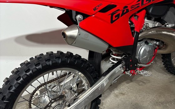 Gebrauchtmotorrad GASGAS MC 300 - Bild 3 Gebrauchtmotorrad GASGAS MC 300 - Bild 3