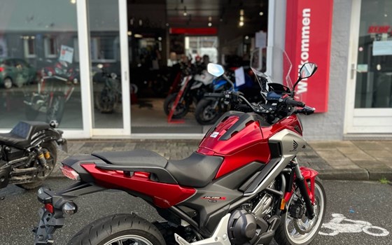 Gebrauchtmotorrad Honda NC750X DCT - Bild 5