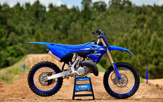 Neufahrzeug Yamaha YZ125LC - Bild 4 Neufahrzeug Yamaha YZ125LC - Bild 4