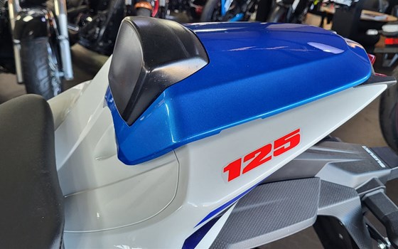 Gebrauchtmotorrad Suzuki GSX-R125 - Bild 3