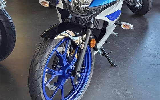 Gebrauchtmotorrad Suzuki GSX-R125 - Bild 4