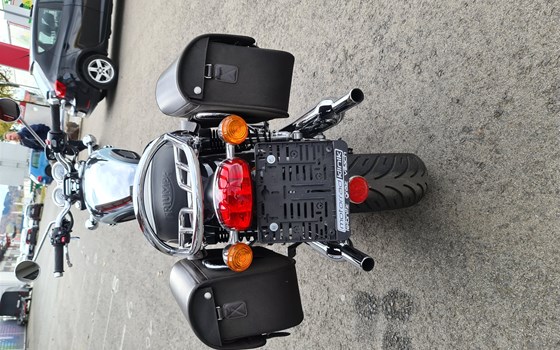 Gebrauchtmotorrad Triumph BONNEVILLE T120 CHROME EDITION - Bild 6 Gebrauchtmotorrad Triumph BONNEVILLE T120 CHROME EDITION - Bild 6