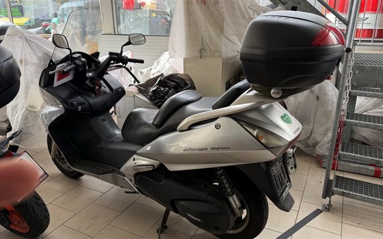 Gebrauchtmotorrad Honda Silver Wing 600 - Bild 2