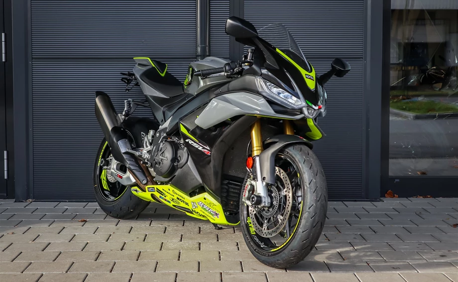 Angebot Aprilia RSV4 1100 Bild 2: Angebot Aprilia RSV4 1100