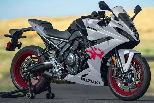 Suzuki GSX-8R