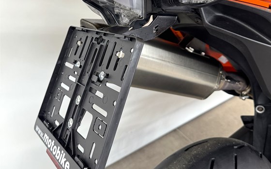 Gebrauchtmotorrad KTM 690 SMC R - Bild 8 Gebrauchtmotorrad KTM 690 SMC R - Bild 8