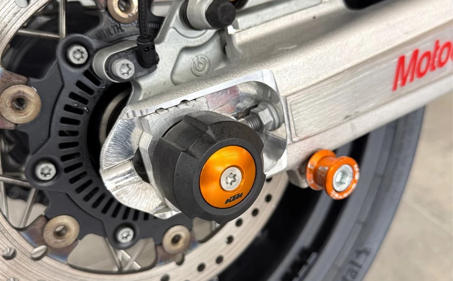 Angebot KTM 690 SMC R Bild 10: Angebot KTM 690 SMC R