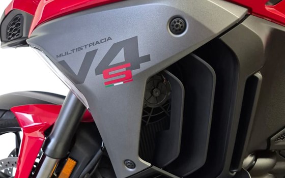 Gebrauchtmotorrad Ducati Multistrada V4 S - Bild 14