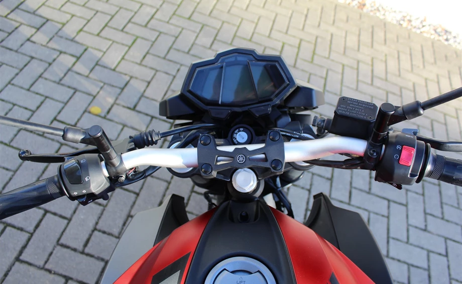 Angebot Yamaha MT-125 Bild 9: Angebot Yamaha MT-125