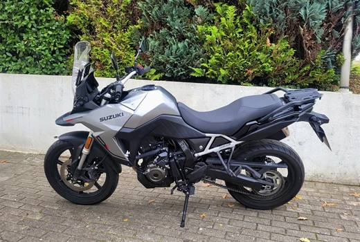 Suzuki V-Strom 800