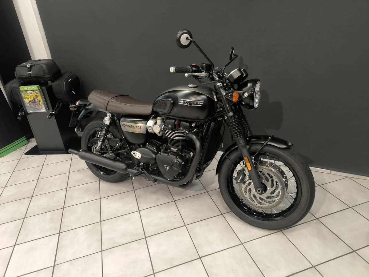 Triumph Bonneville T120 Black Gold Line