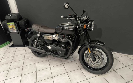 Gebrauchtmotorrad Triumph Bonneville T120 Black Gold Line - Bild 1