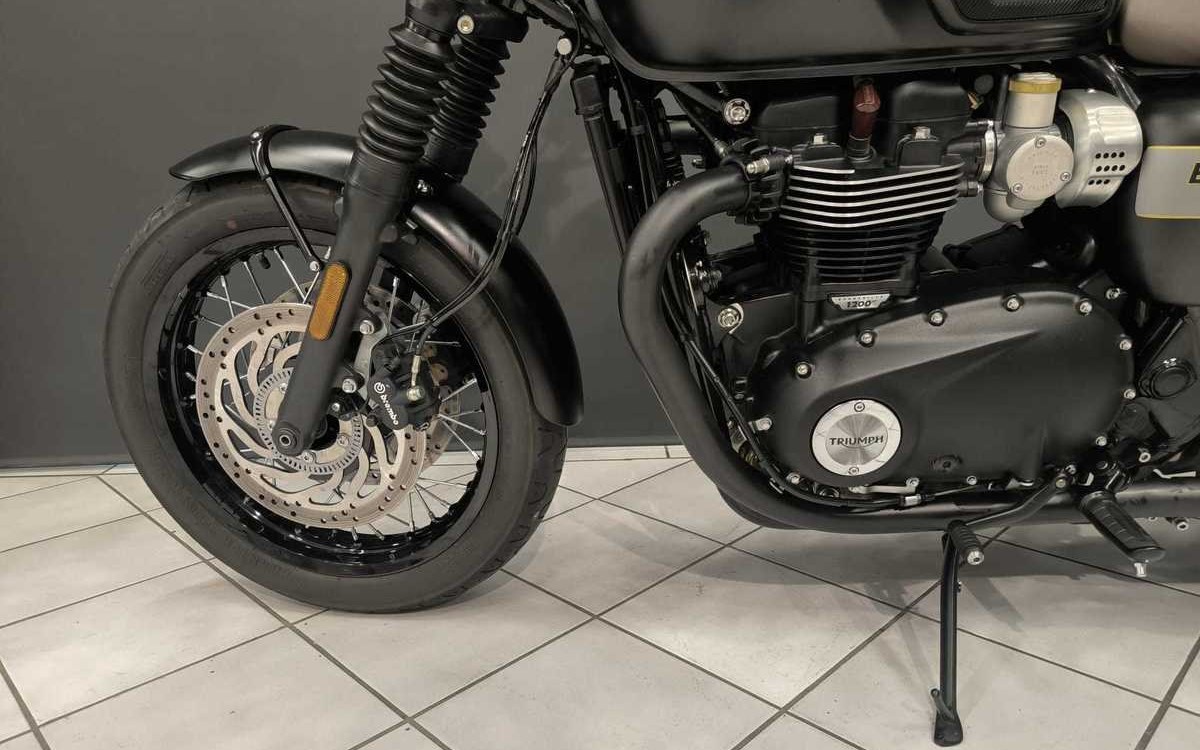 Angebot Triumph Bonneville T120 Black Gold Line