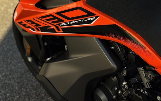 Gebrauchtmotorrad KTM 890 Adventure - Bild 5