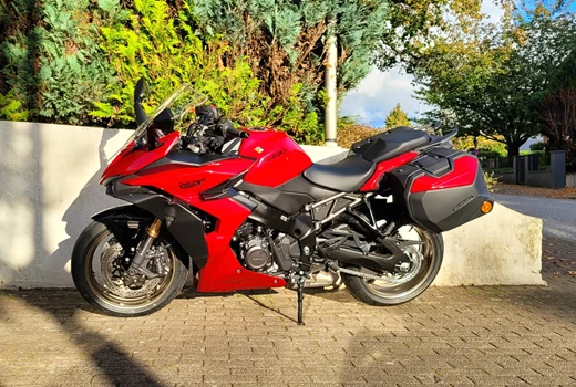 Suzuki GSX-S1000GT