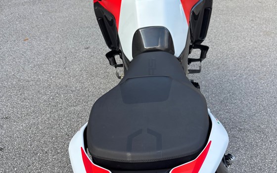 Gebrauchtmotorrad Ducati Multistrada V4 RS - Bild 4 Gebrauchtmotorrad Ducati Multistrada V4 RS - Bild 4
